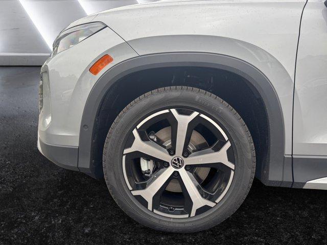 new 2025 Volkswagen Tiguan car, priced at $37,882