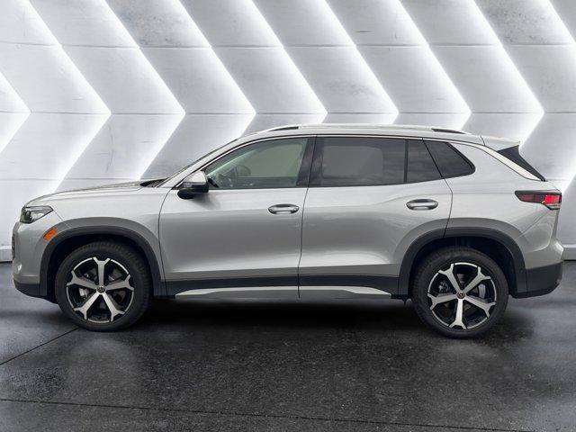 new 2025 Volkswagen Tiguan car, priced at $37,882