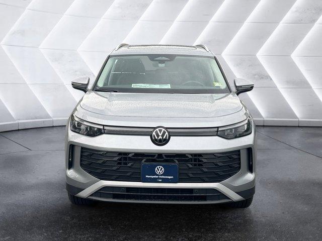 new 2025 Volkswagen Tiguan car, priced at $37,882