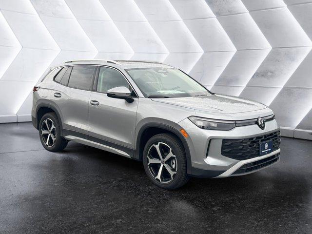 new 2025 Volkswagen Tiguan car, priced at $37,882