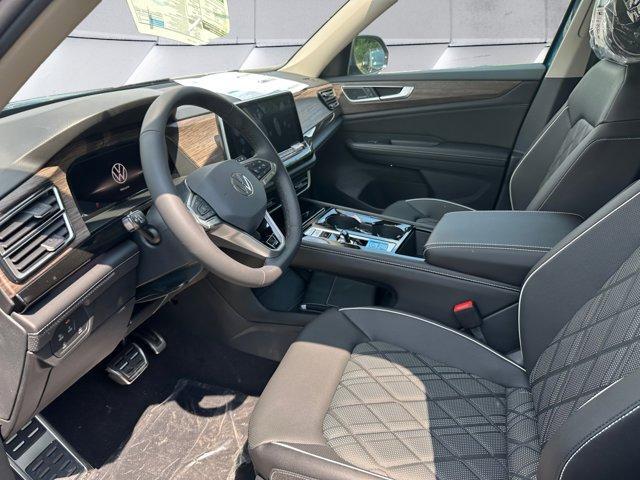 new 2025 Volkswagen Atlas car, priced at $54,116