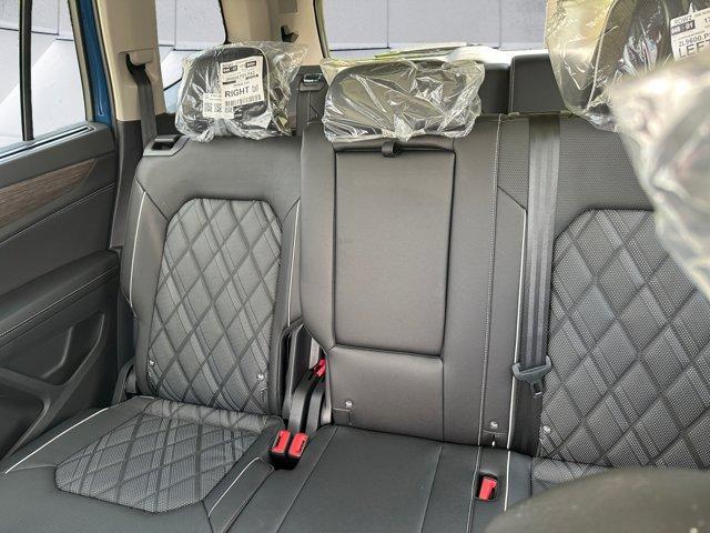 new 2025 Volkswagen Atlas car, priced at $54,116