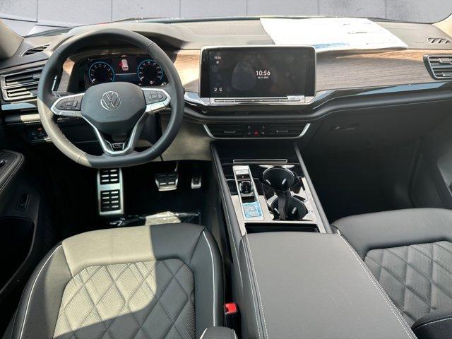 new 2025 Volkswagen Atlas car, priced at $54,116