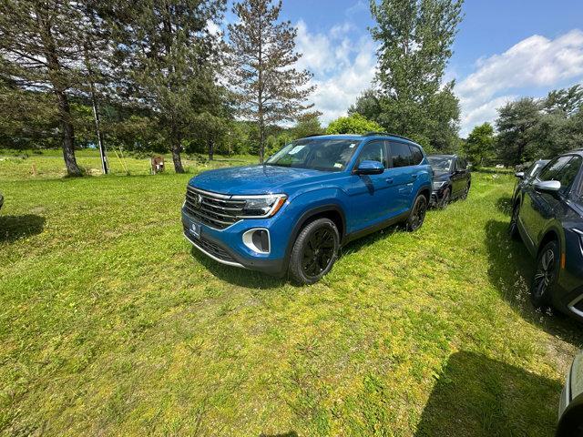 new 2025 Volkswagen Atlas car, priced at $54,116