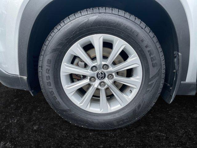 used 2024 Toyota Grand Highlander car, priced at $40,556