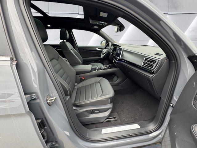 new 2024 Volkswagen Atlas Cross Sport car, priced at $48,416