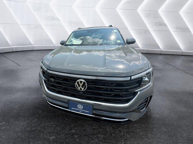 new 2025 Volkswagen Atlas car, priced at $54,741