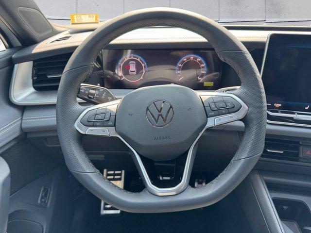 new 2025 Volkswagen Tiguan car, priced at $41,051