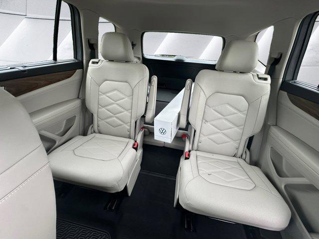 new 2025 Volkswagen Atlas car, priced at $47,137