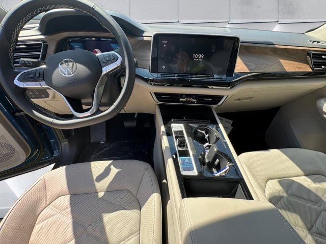 new 2025 Volkswagen Atlas car, priced at $46,967