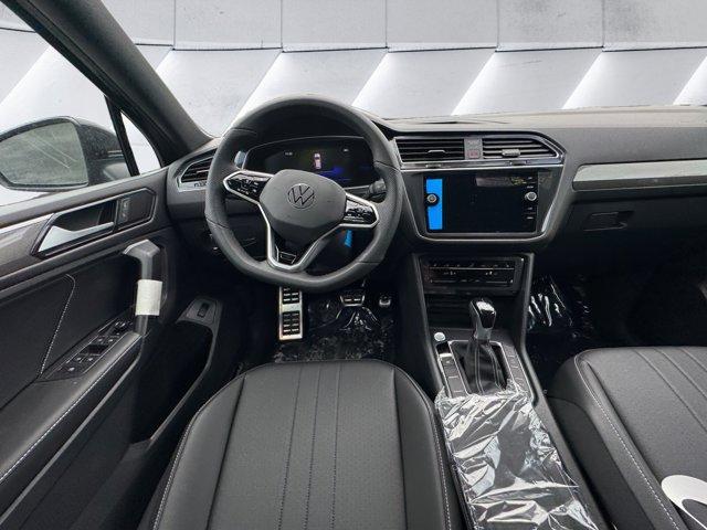 new 2024 Volkswagen Tiguan car, priced at $34,609