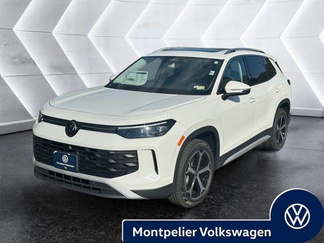 new 2025 Volkswagen Tiguan car, priced at $37,871