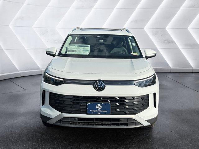 new 2025 Volkswagen Tiguan car, priced at $37,871
