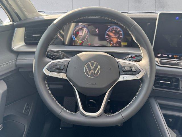 new 2025 Volkswagen Tiguan car, priced at $37,871