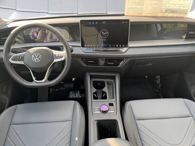 new 2025 Volkswagen Tiguan car, priced at $37,871