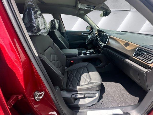 new 2025 Volkswagen Atlas car, priced at $47,422