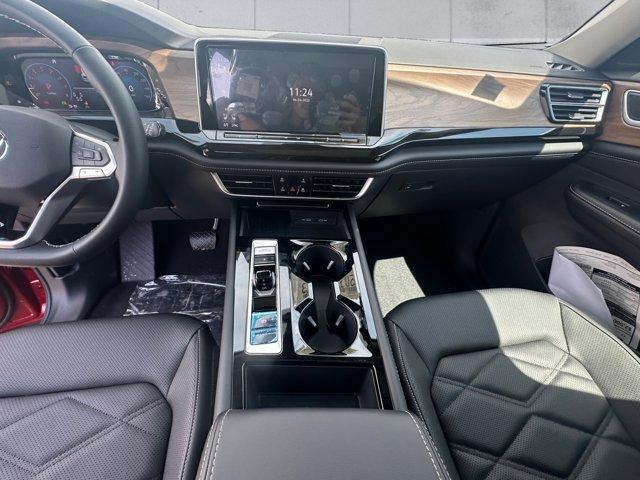 new 2025 Volkswagen Atlas car, priced at $47,422