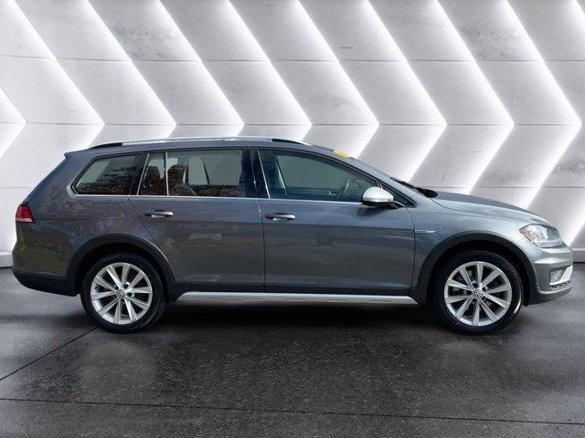 used 2019 Volkswagen Golf Alltrack car, priced at $18,832