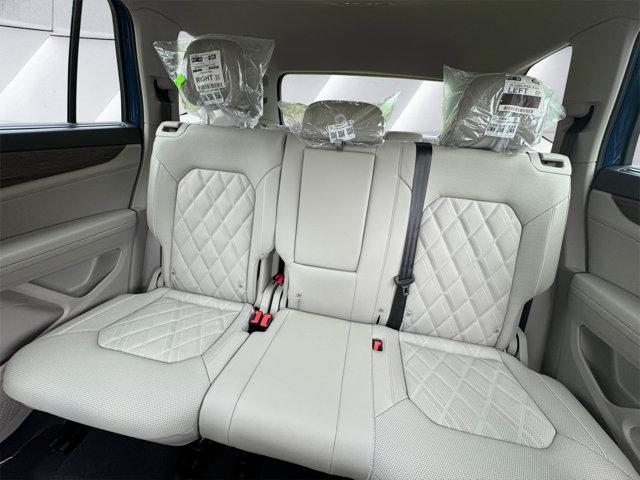 new 2025 Volkswagen Atlas car, priced at $54,286