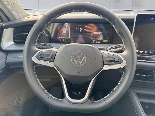 new 2025 Volkswagen Tiguan car, priced at $37,871