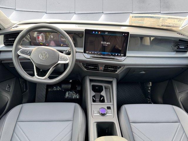 new 2025 Volkswagen Tiguan car, priced at $37,871