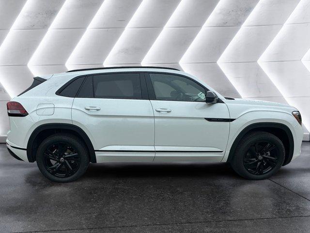 new 2025 Volkswagen Atlas Cross Sport car, priced at $50,676