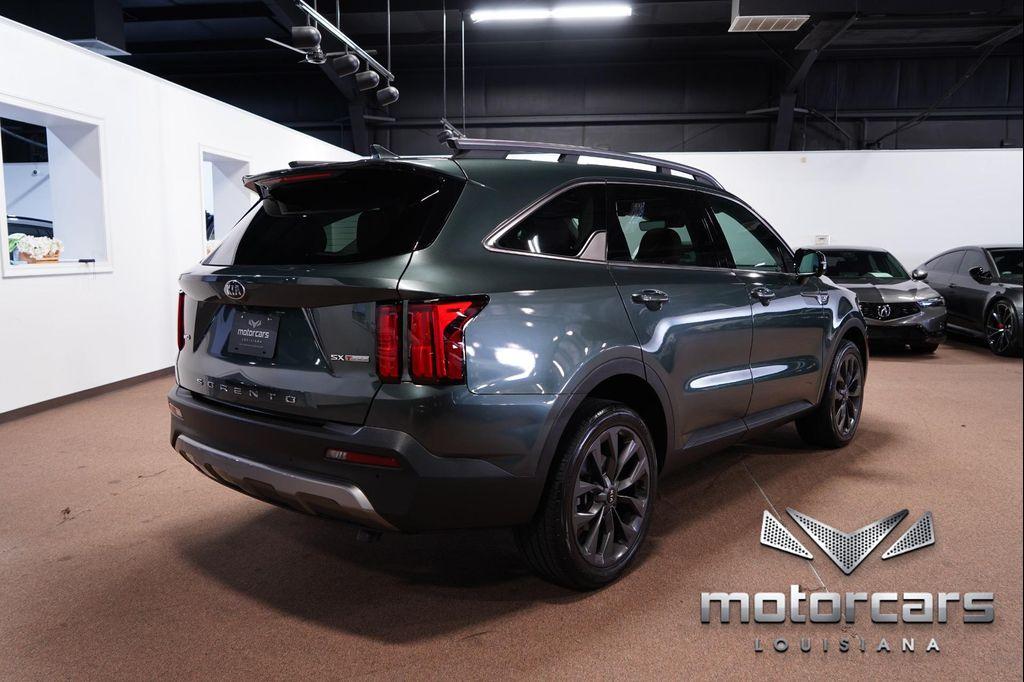 used 2021 Kia Sorento car, priced at $27,900