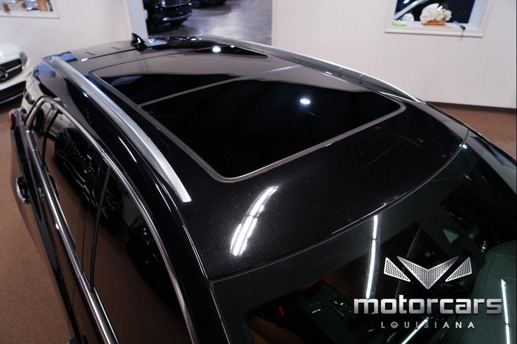 used 2021 Cadillac XT5 car, priced at $29,900