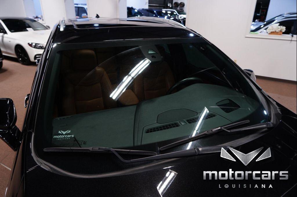 used 2021 Cadillac XT5 car, priced at $29,900