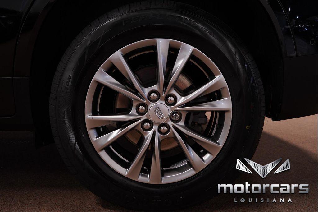 used 2021 Cadillac XT5 car, priced at $29,900