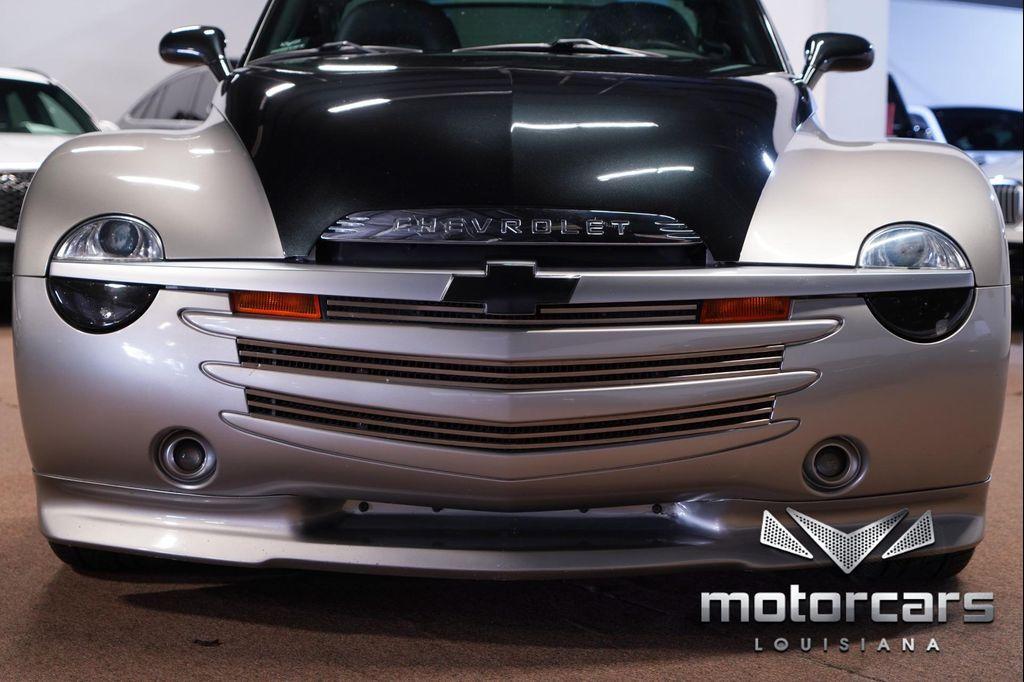 used 2004 Chevrolet SSR car, priced at $23,900