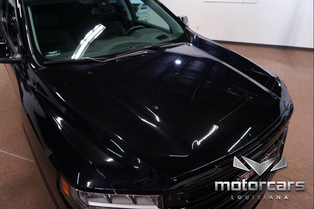 used 2023 GMC Acadia car, priced at $30,900