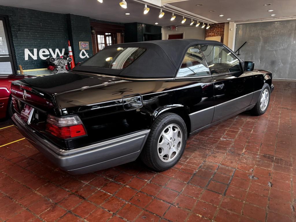 used 1995 Mercedes-Benz E-Class car, priced at $19,900