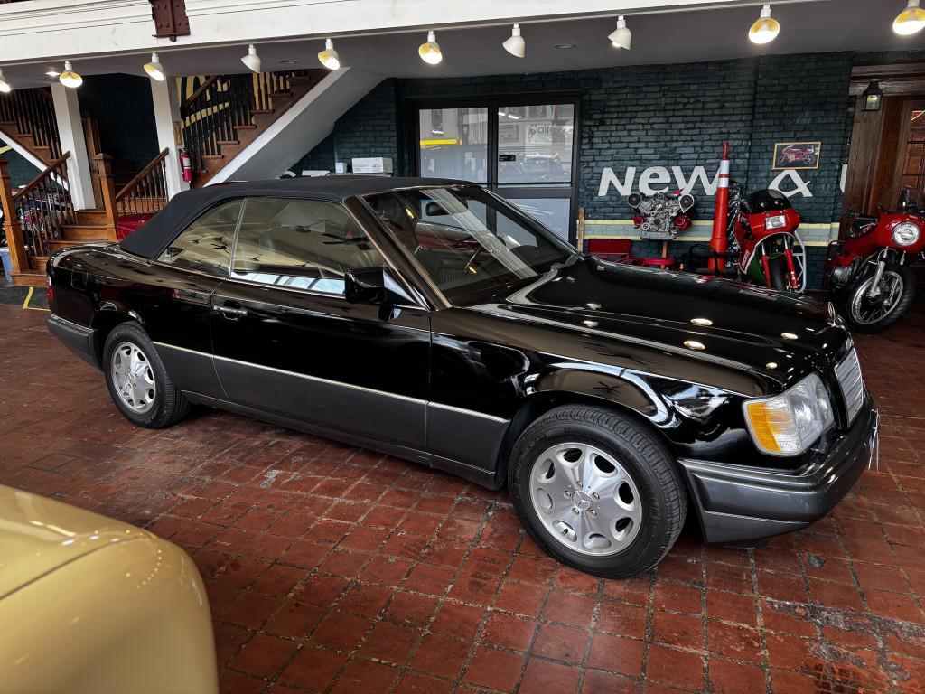 used 1995 Mercedes-Benz E-Class car, priced at $19,900