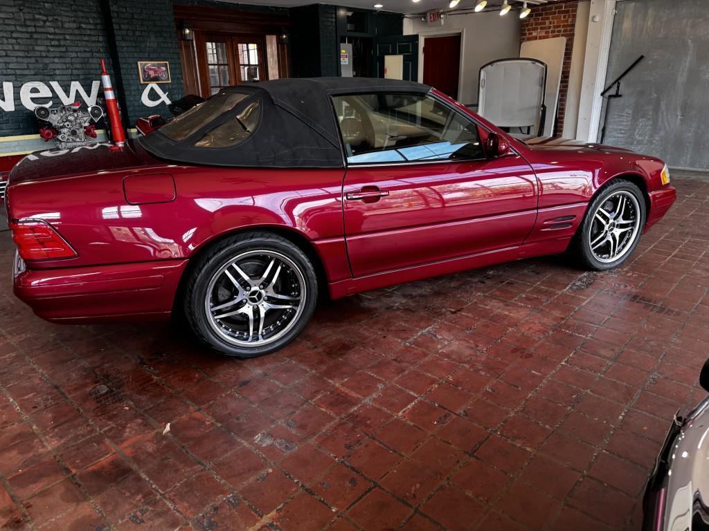 used 2000 Mercedes-Benz SL-Class car, priced at $19,900