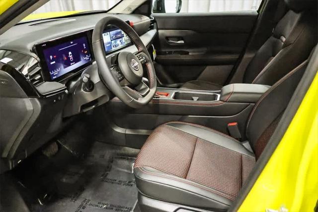 new 2025 Nissan Kicks car, priced at $28,155