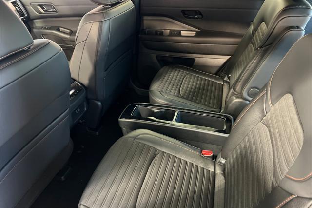 new 2025 Nissan Pathfinder car, priced at $44,825