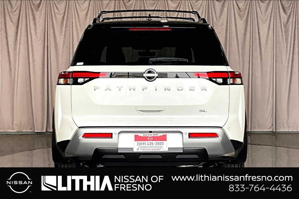 new 2024 Nissan Pathfinder car, priced at $45,395