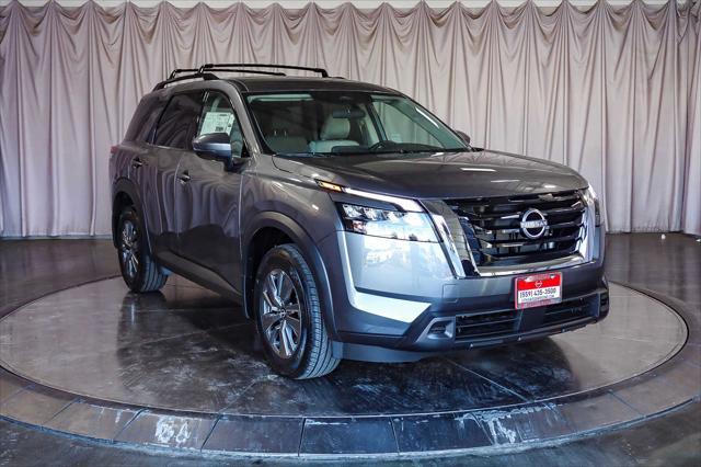 new 2024 Nissan Pathfinder car, priced at $31,960