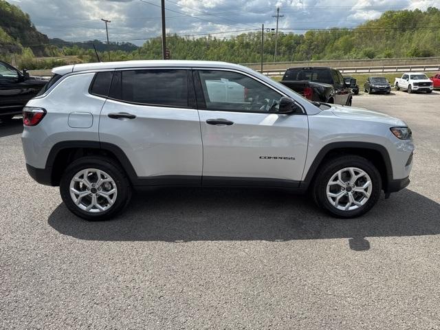 new 2025 Jeep Compass car, priced at $26,997