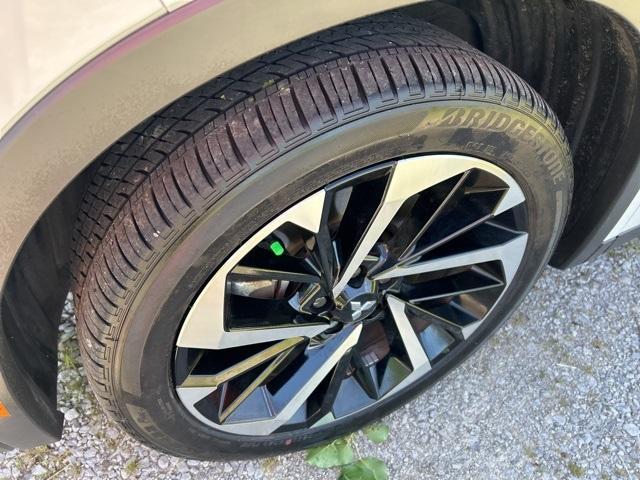 used 2024 Mitsubishi Outlander PHEV car, priced at $33,996