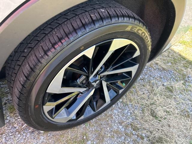 used 2024 Mitsubishi Outlander PHEV car, priced at $33,996
