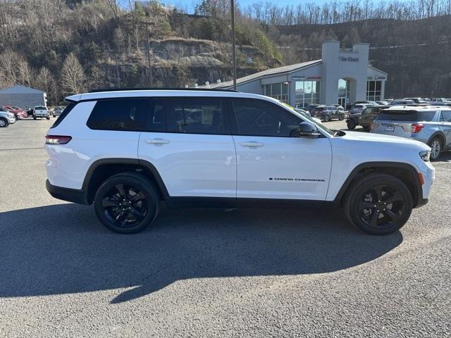 used 2023 Jeep Grand Cherokee L car, priced at $31,996