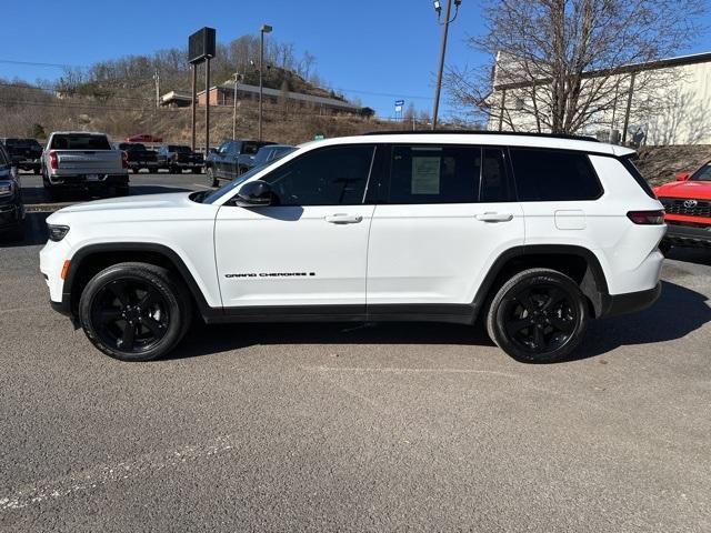 used 2023 Jeep Grand Cherokee L car, priced at $31,996