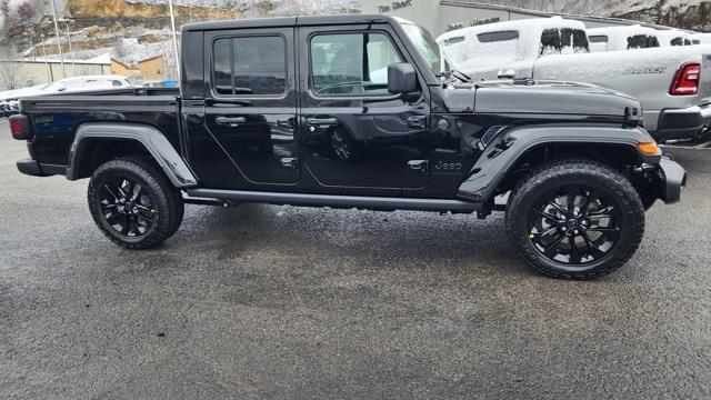 new 2025 Jeep Gladiator car, priced at $39,997