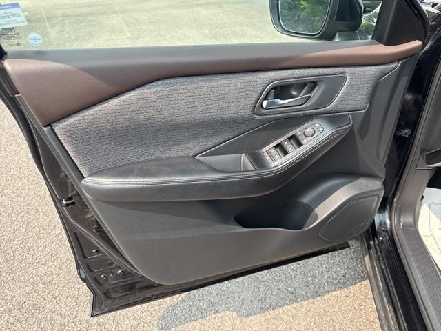 used 2021 Nissan Rogue car, priced at $21,500