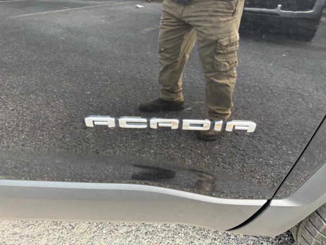 used 2021 GMC Acadia car, priced at $17,996