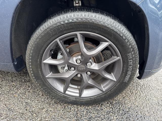 used 2020 Jeep Grand Cherokee car, priced at $23,500
