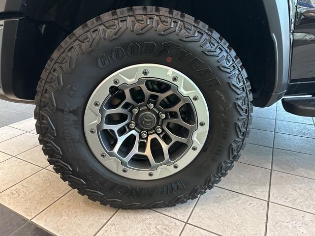 new 2025 Ram 1500 car, priced at $81,997