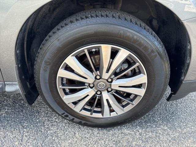 used 2019 Nissan Pathfinder car, priced at $15,996
